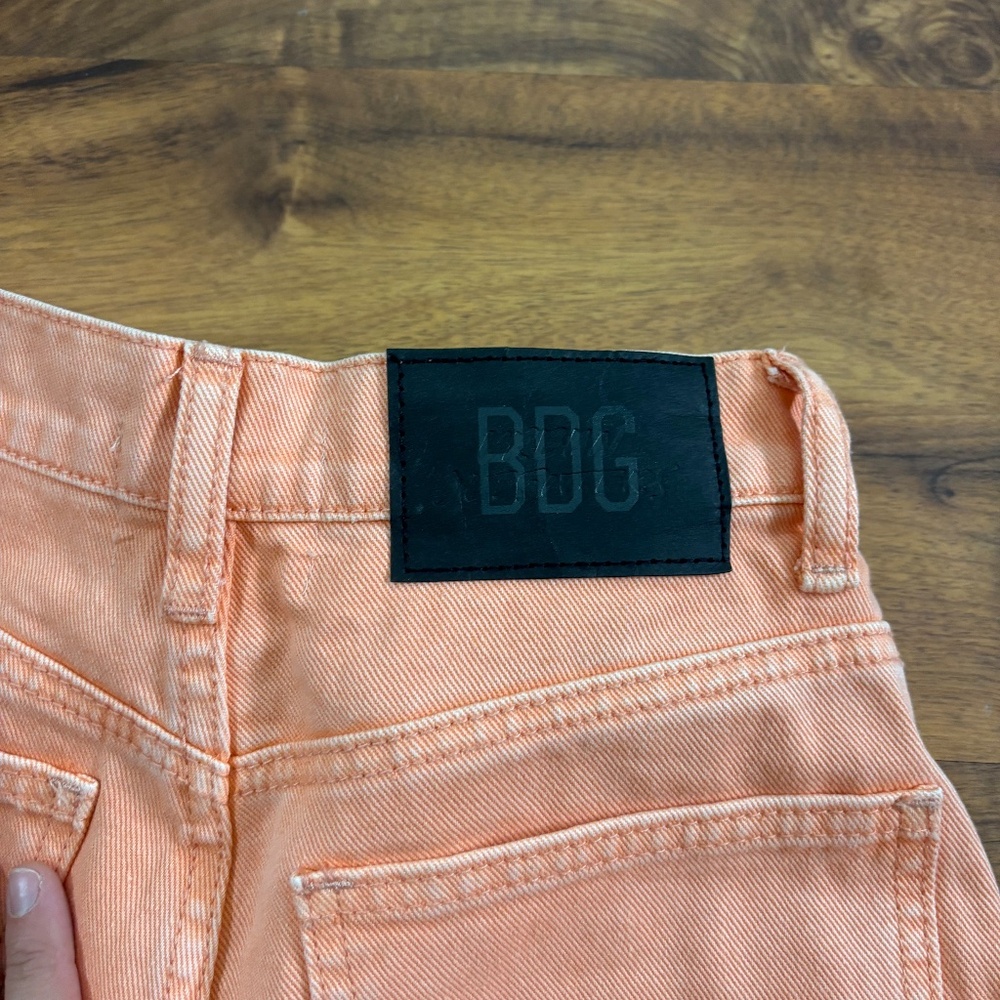 BDG Jeans - Picture 2 of 8